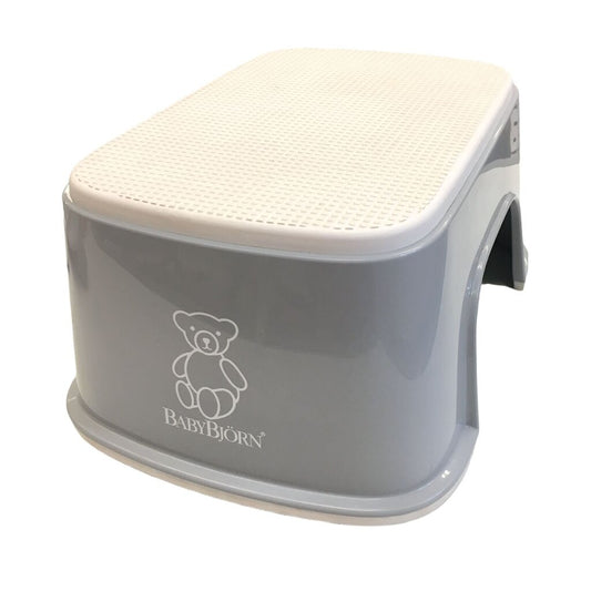 Step Stool (Grey), Gear