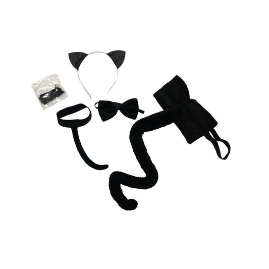 Costume: Cat, Girl