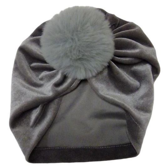 Hat:Grey, Girl