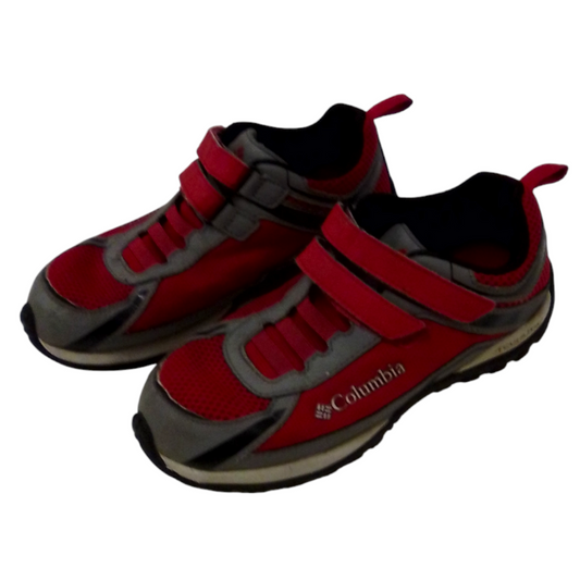 Shoes: Red, Boy, Size: 4