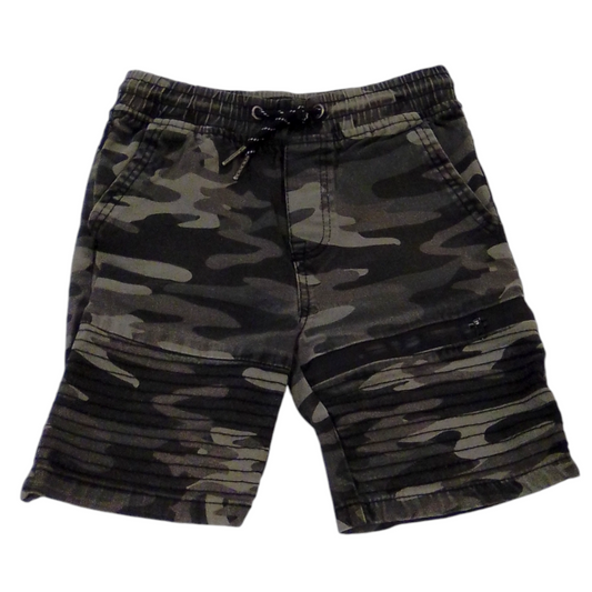 Shorts: Black Camo, Boy, Size: 6