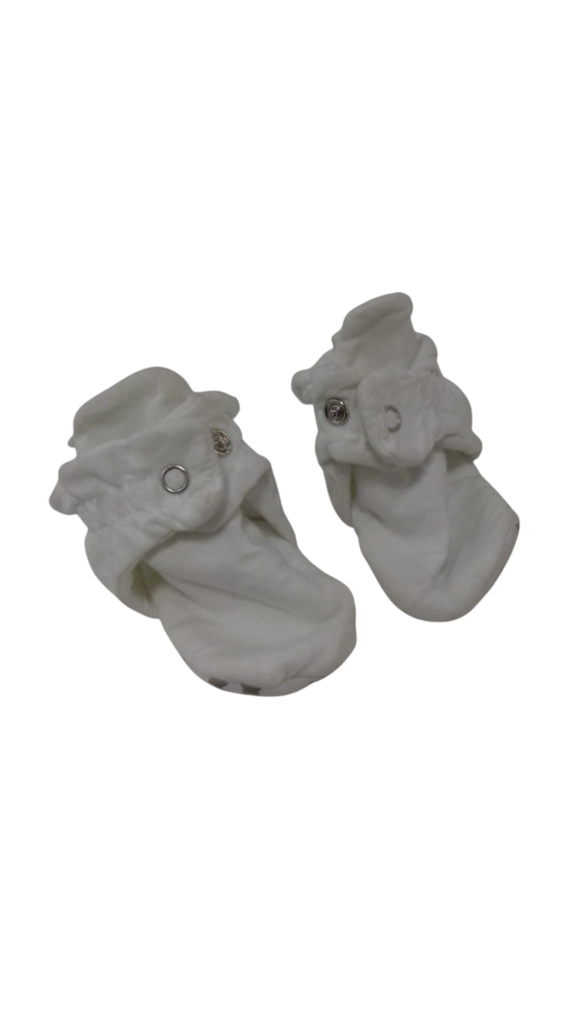 Baby Booties: White, Girl, Size: 6/12m