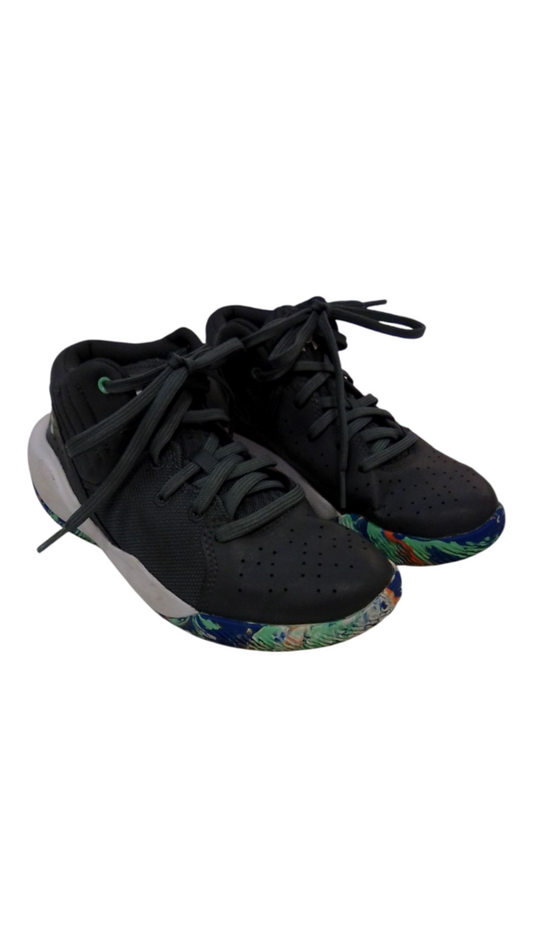 Shoes: Gray, Kids, Size: 2.5