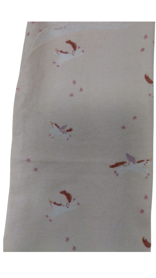 Blanket: Beige Unicorns, Gear