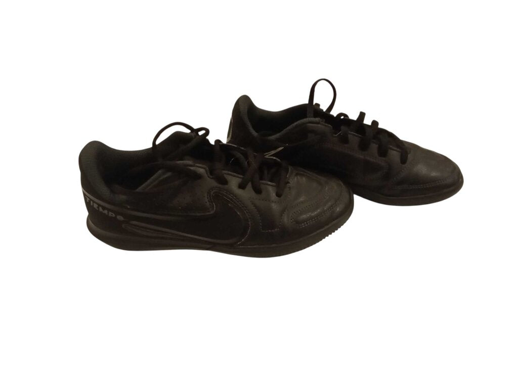 Running Shoes