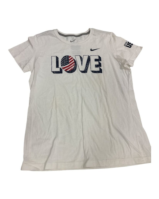 Love T-Shirt